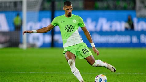 1. FSV Mainz 05 leiht VfL Wolfsburgs Moritz Jenz mit Kaufoption .